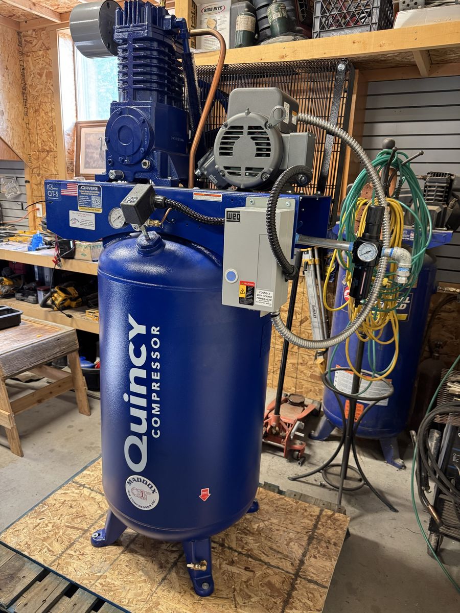 Quincy Compressor 451CS80VCB 5HP 80 Gallon Vertical Air Compressor - 230V 1-Phase