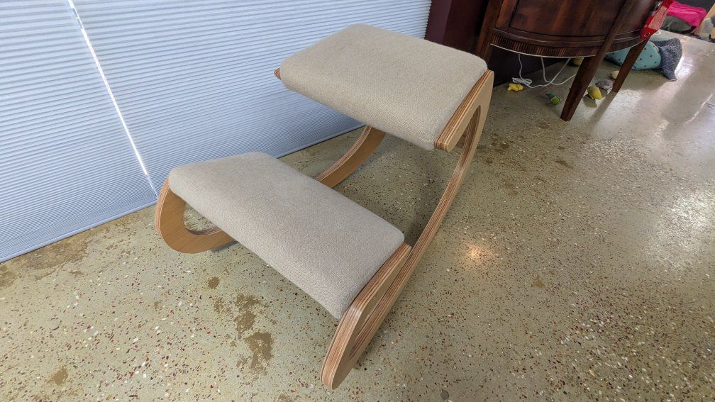 Ergonomic Kneeling Chair / Padded / Rocker
