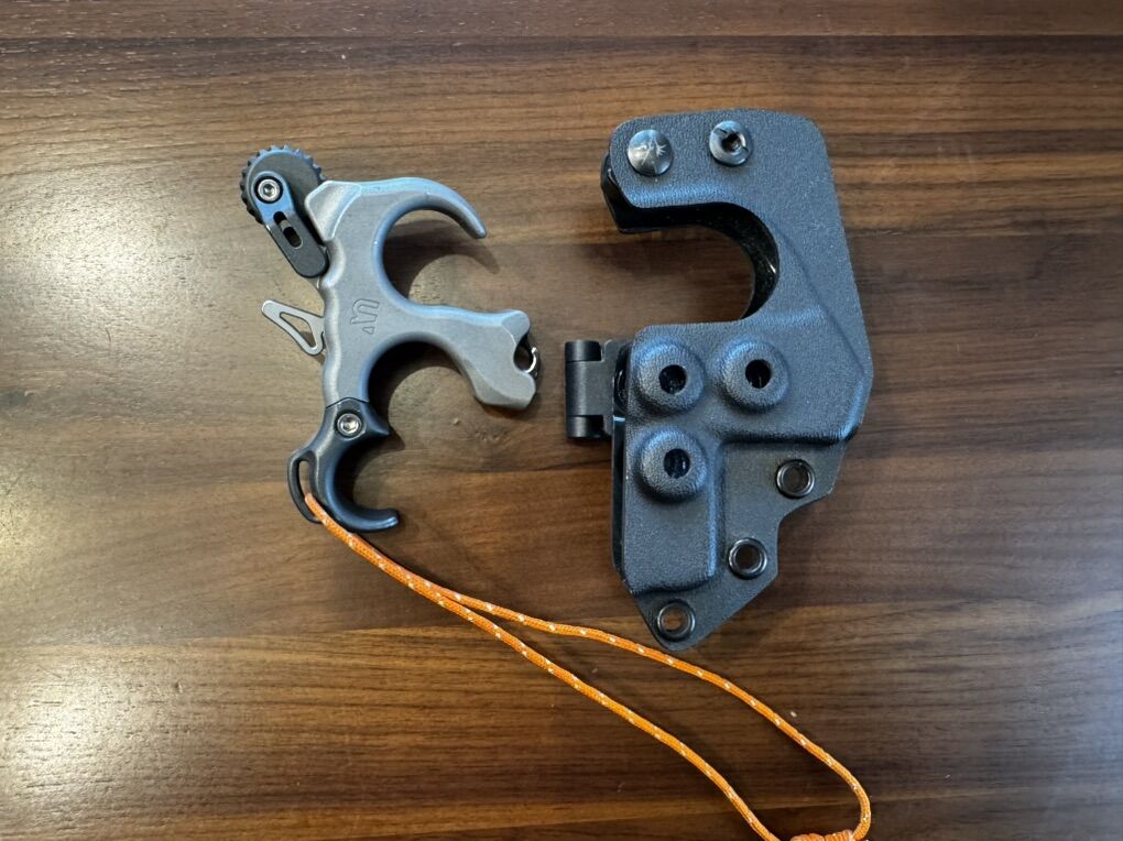 Ultraview UV Button Thumb Release