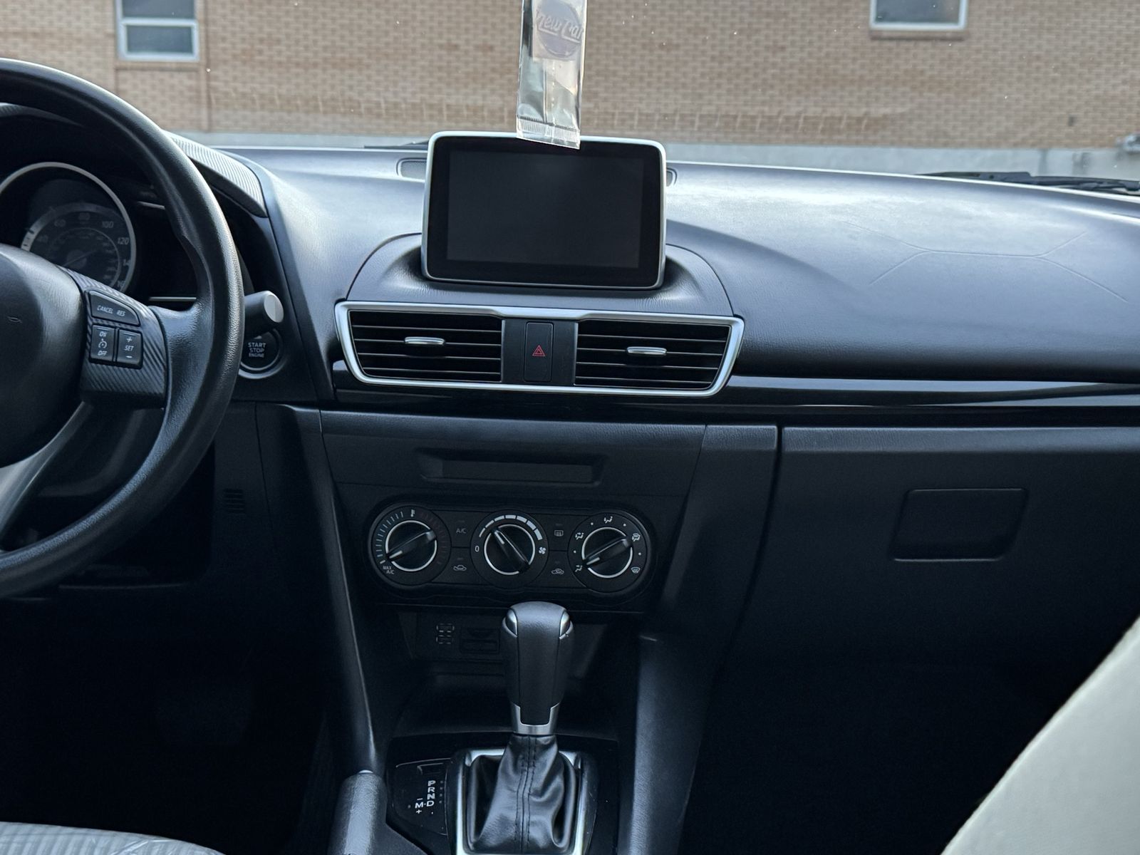 Main image 5