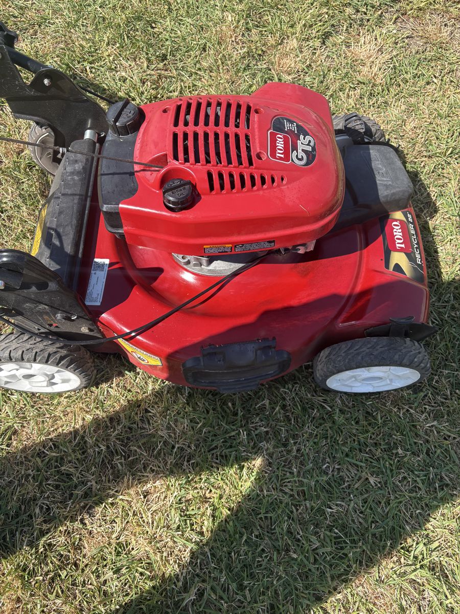 TORO GTS Recycler mower ( front wheel drive 6.0hp )