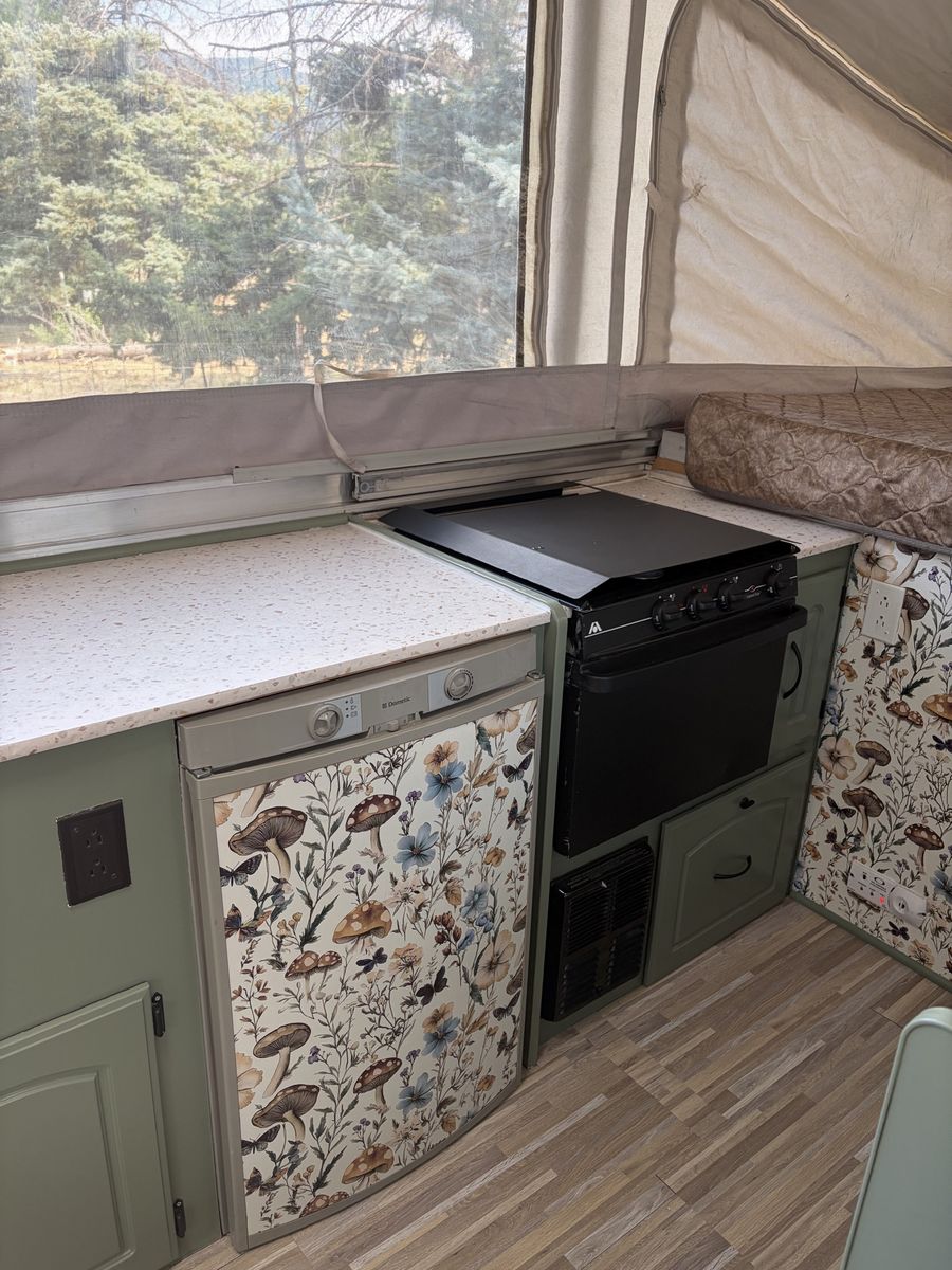 Main image 11