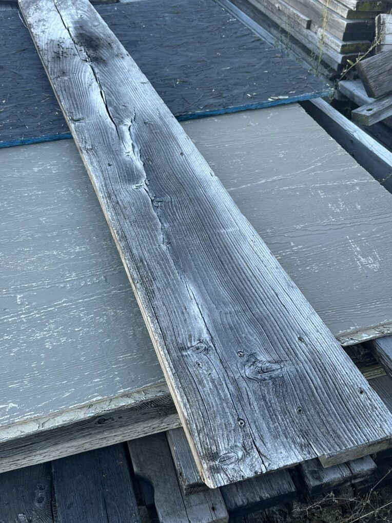 Weathered Redwood