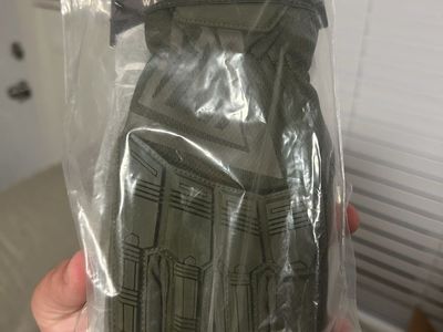 Tactical gloves OD green