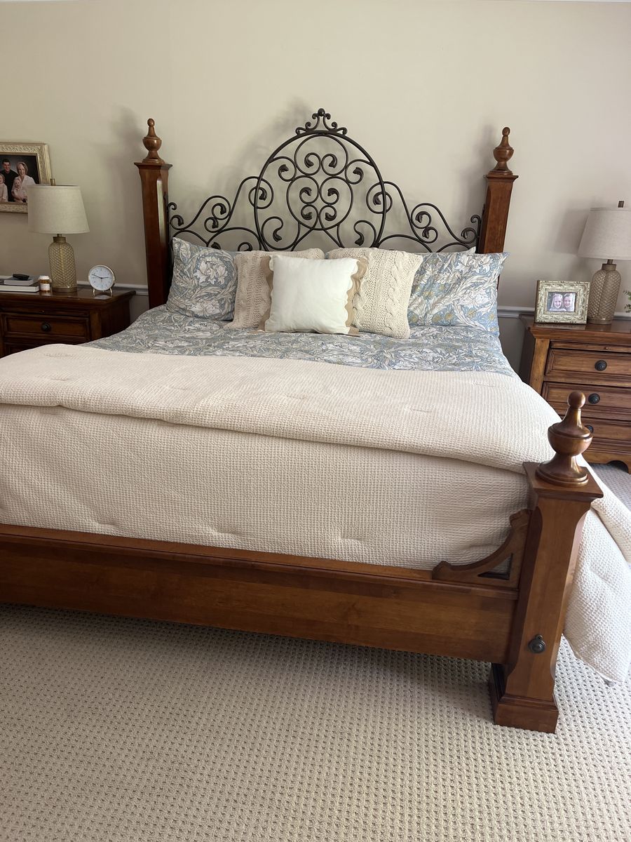 King bed for sale