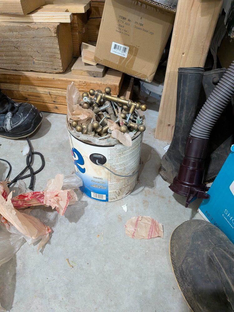 cabinet handles pulls