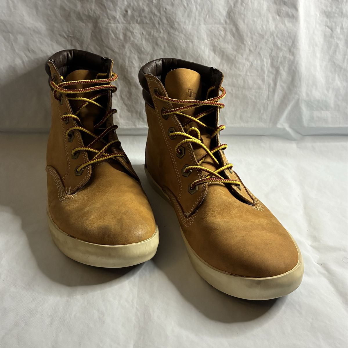 Timberland Women’s Wheat Tan Leather High Top Boots Size 7 A1KLZ
