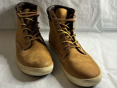 Timberland Women’s Wheat Tan Leather High Top Boots Size 7 A1KLZ