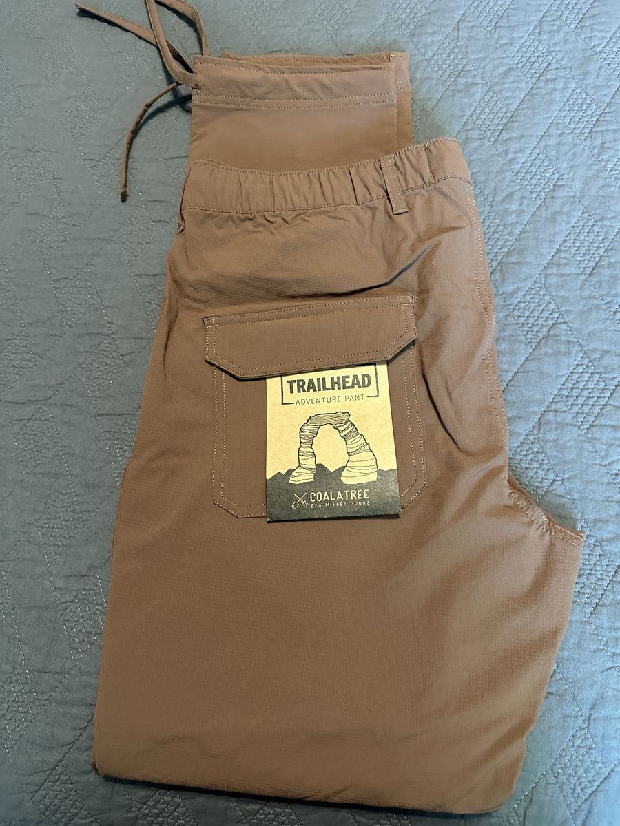 Women’s adventure, hiking pants