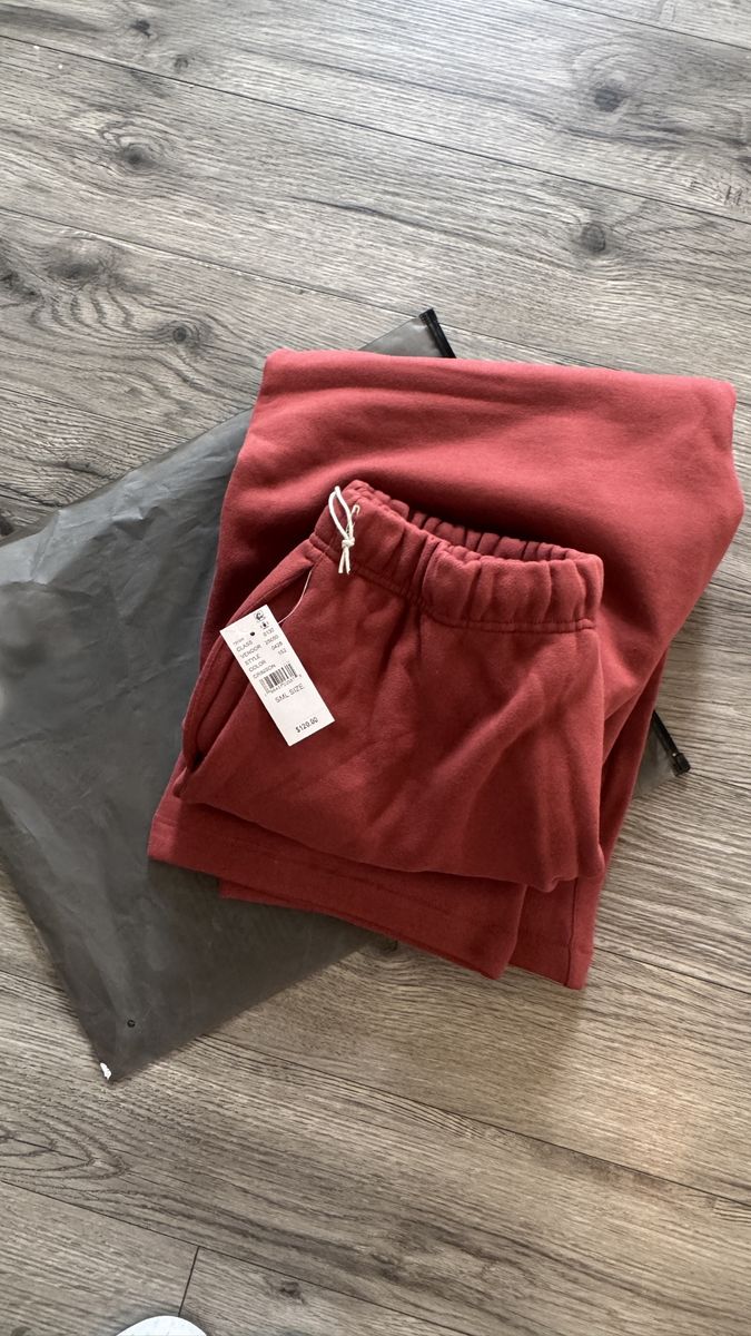 Fear of God Criimson Sweats: New