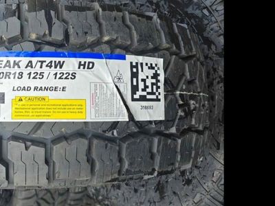 275/70r18 falken wildpeak at4w