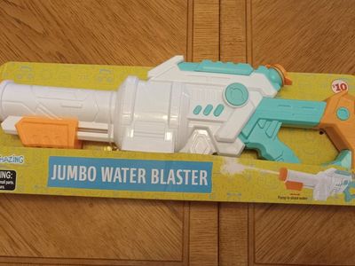 Toymazing Jumbo Water Blaster Brand New