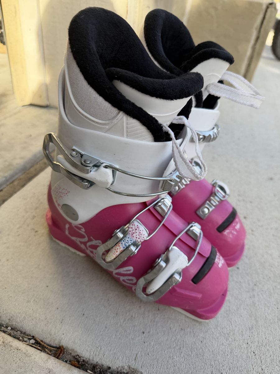 K2 Girls Ski Boots