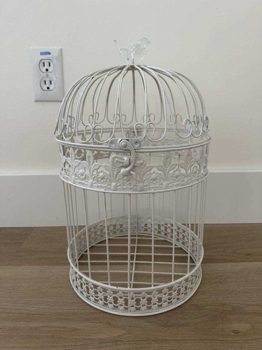 Main image 4