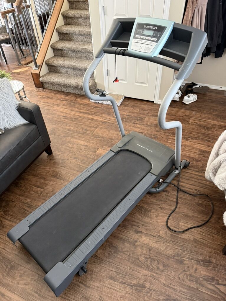 Weslo Cadence Treadmill For Sale