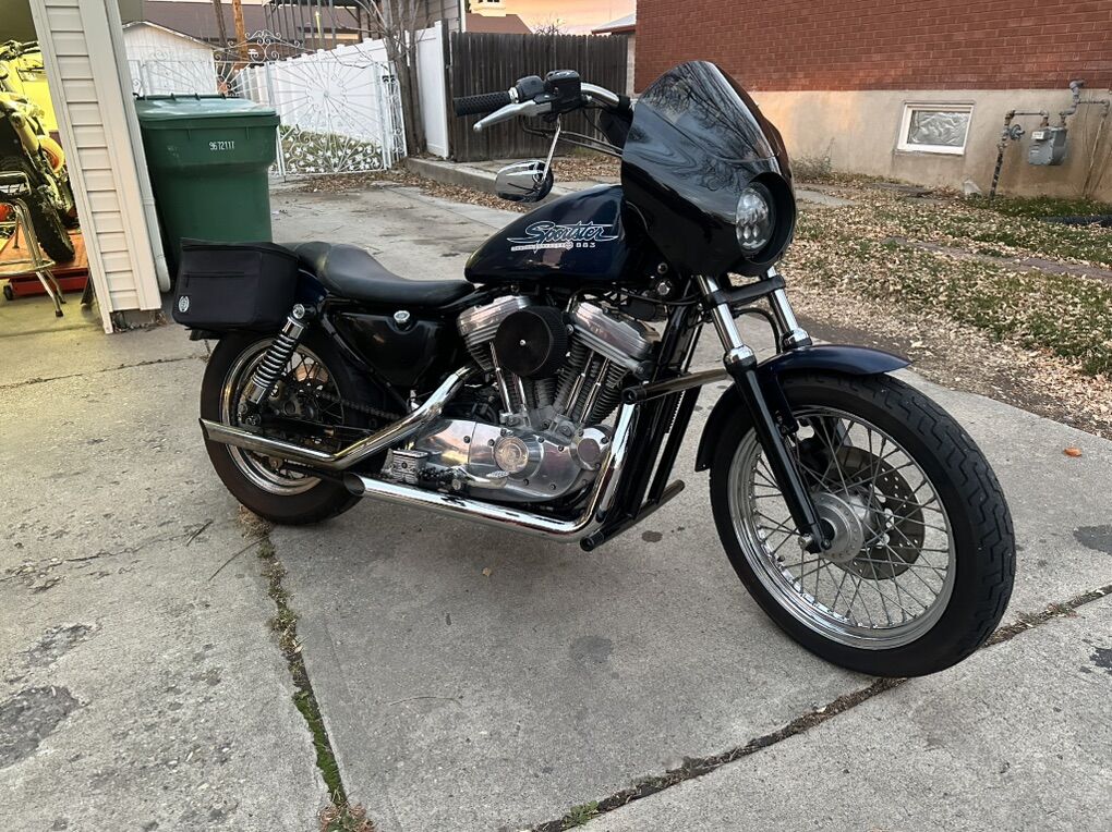 1998 Harley Davison 883