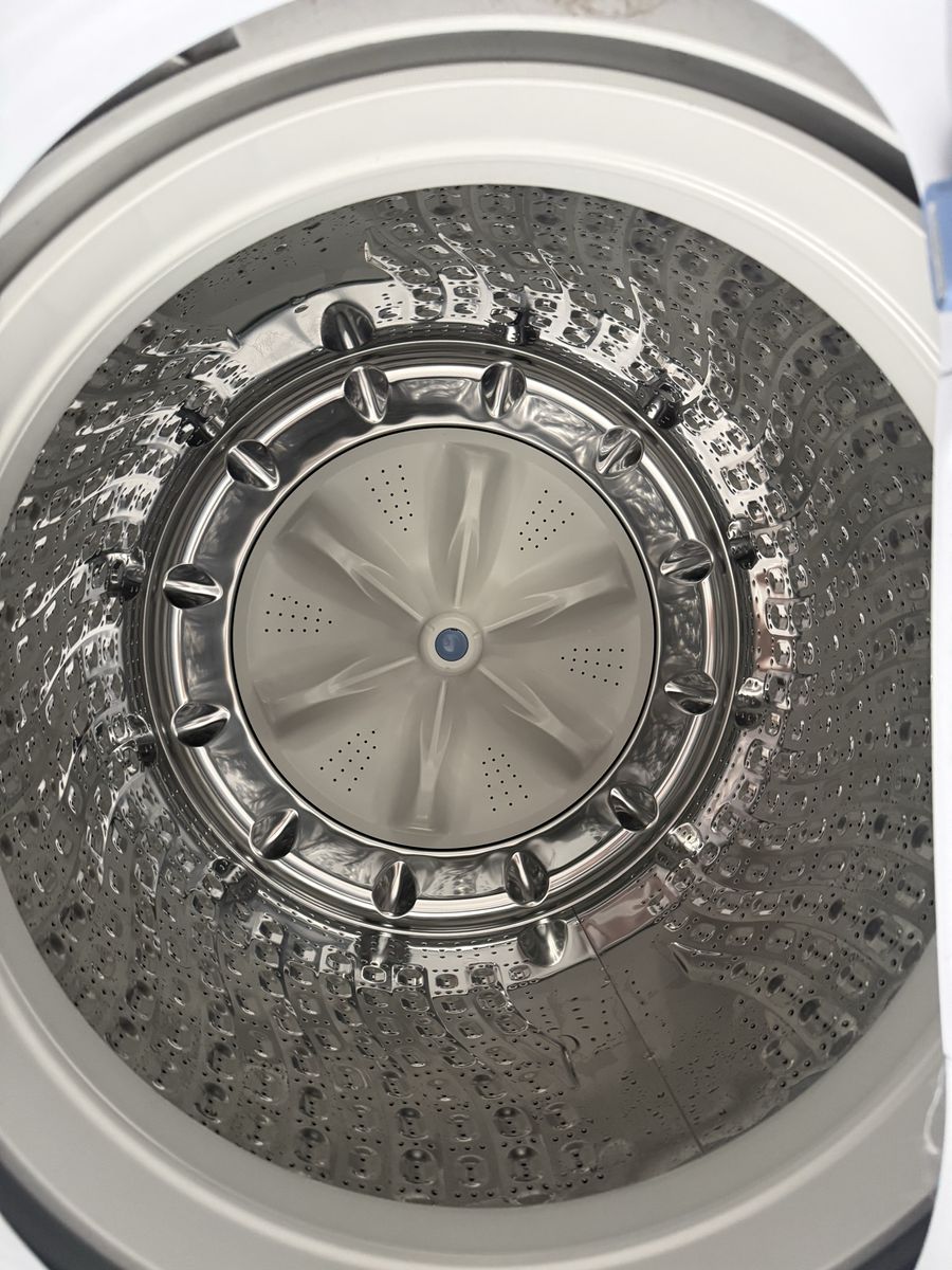 Main image 3