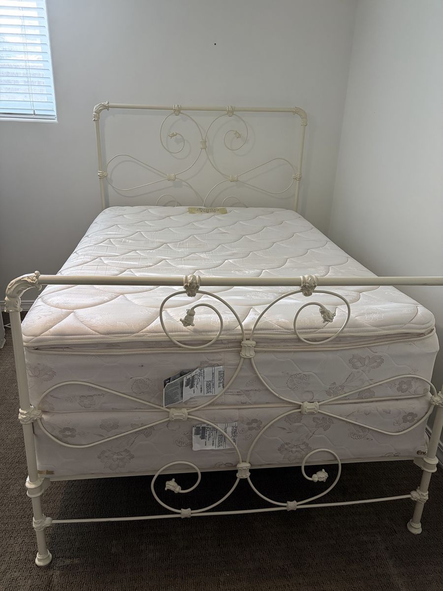 Antique Iron Full Size Bed