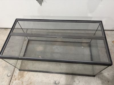 Large Aquarium Or Terrarium