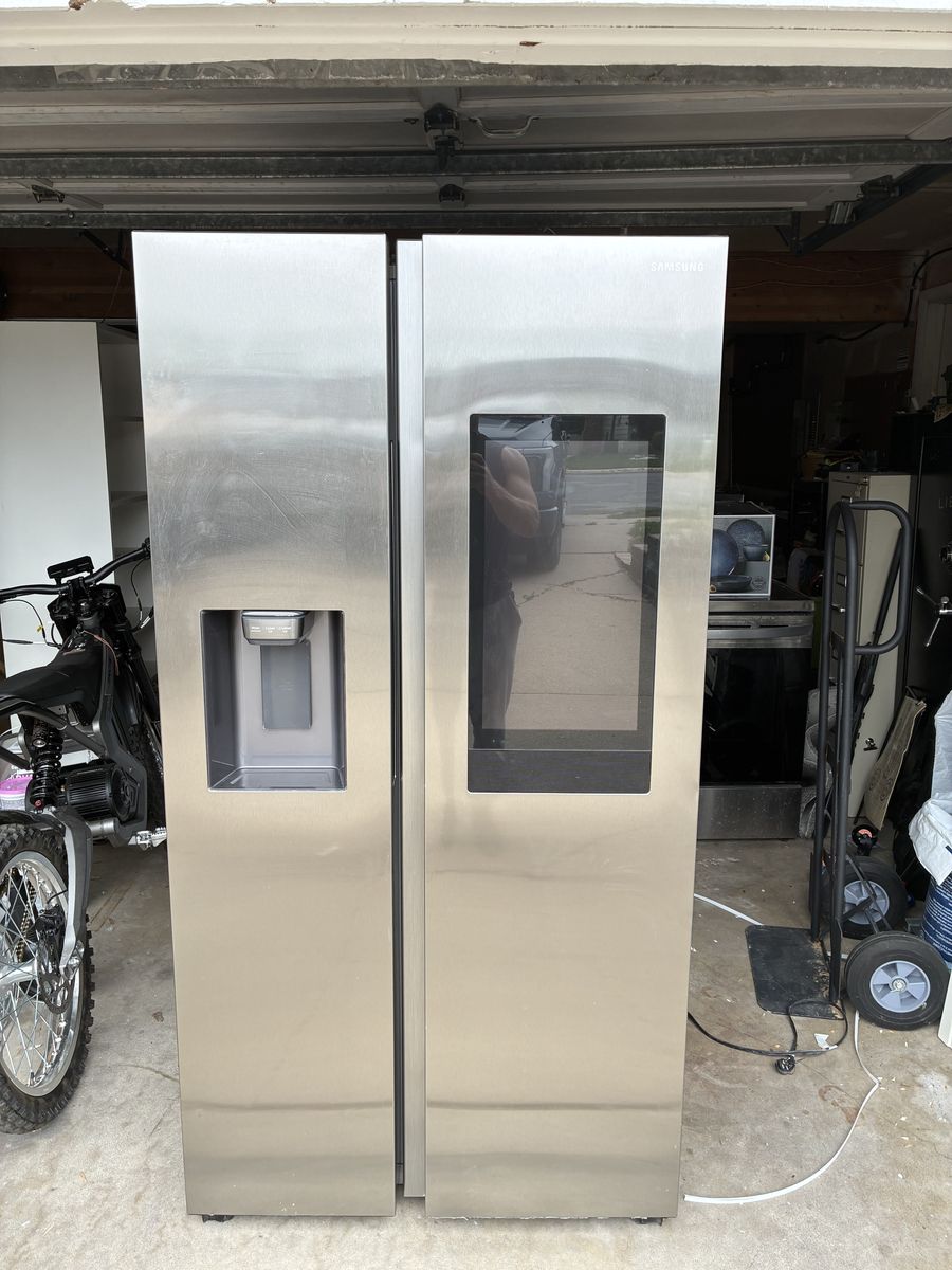 Samsung smart screen fridge.