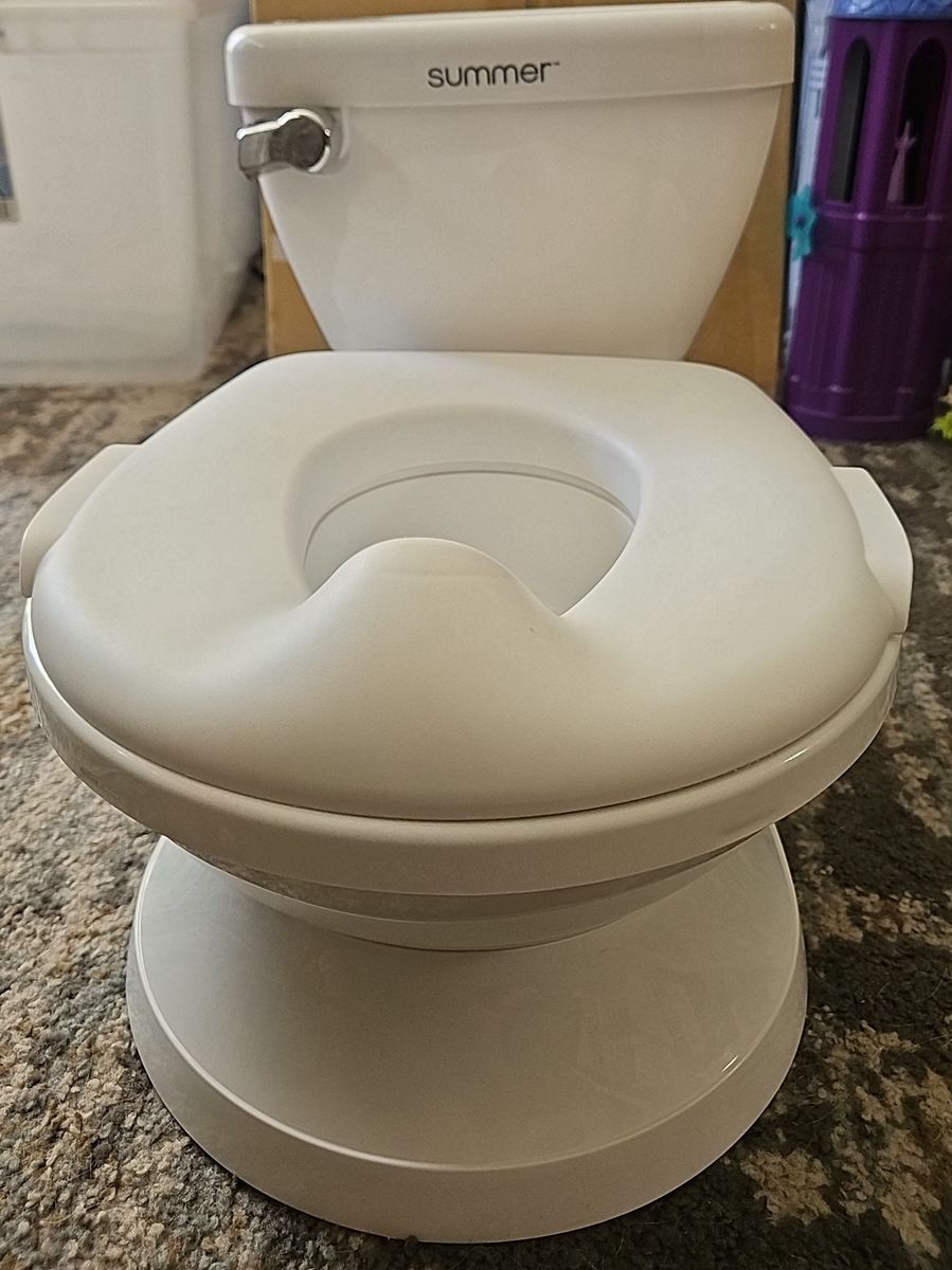 Potty training toilet 