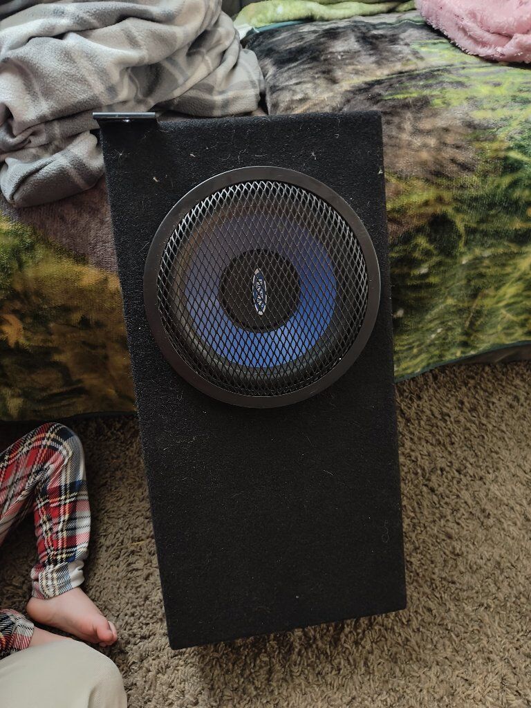 Subwoofer/ speaker