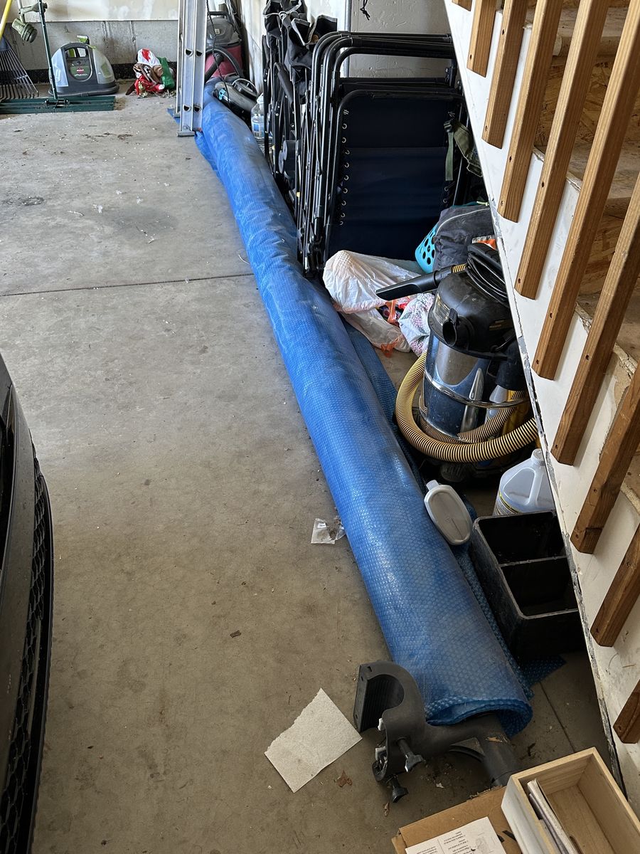 Main image 6