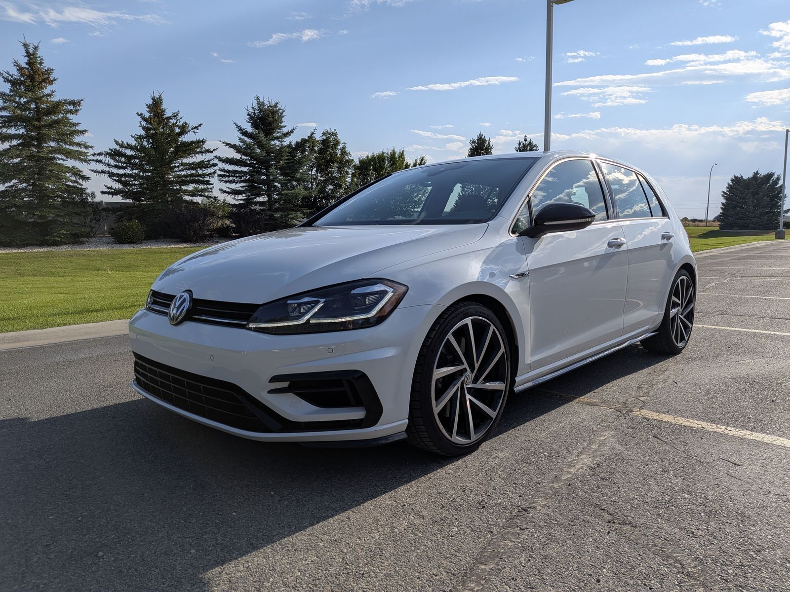 2019 Volkswagen Golf R 4Motion
