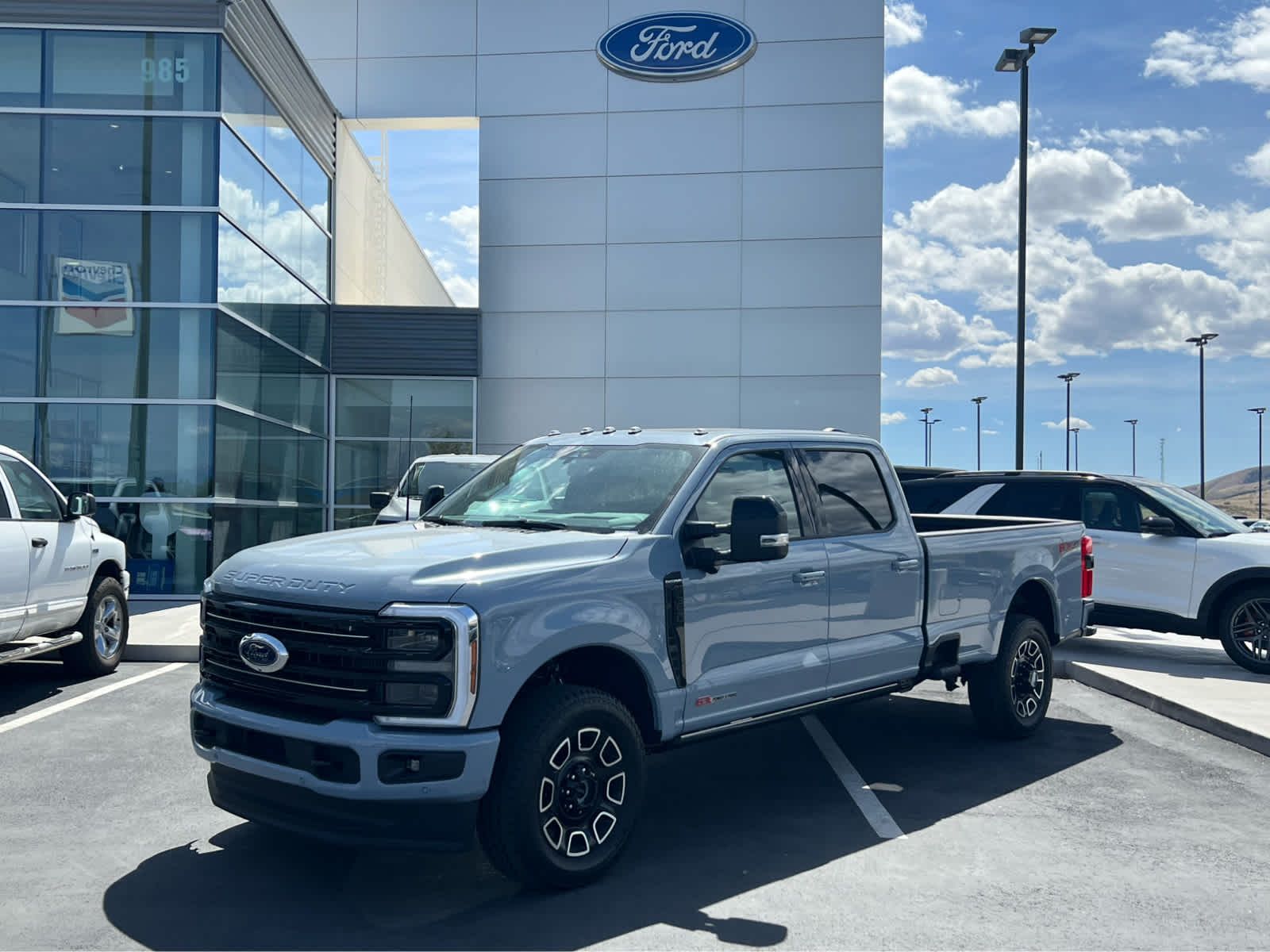 2026 Ford F-350 Super Duty Platinum