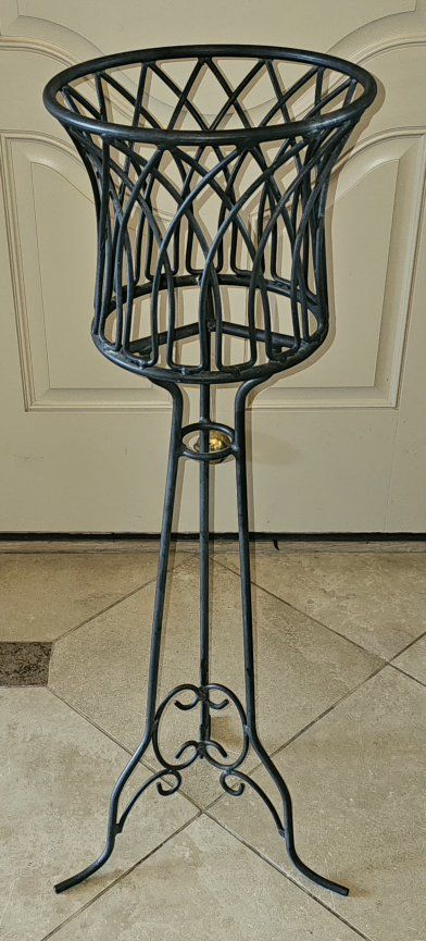 Vintage Wrought Iron Plant Stand - Elegant Black Metal Planter Holder for Home & Garden 
38"Tx11" Opening at the Top