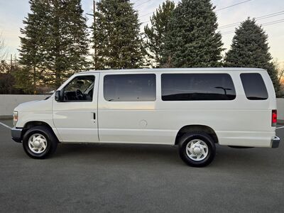 2012 Ford E-Series E-350 SD XLT