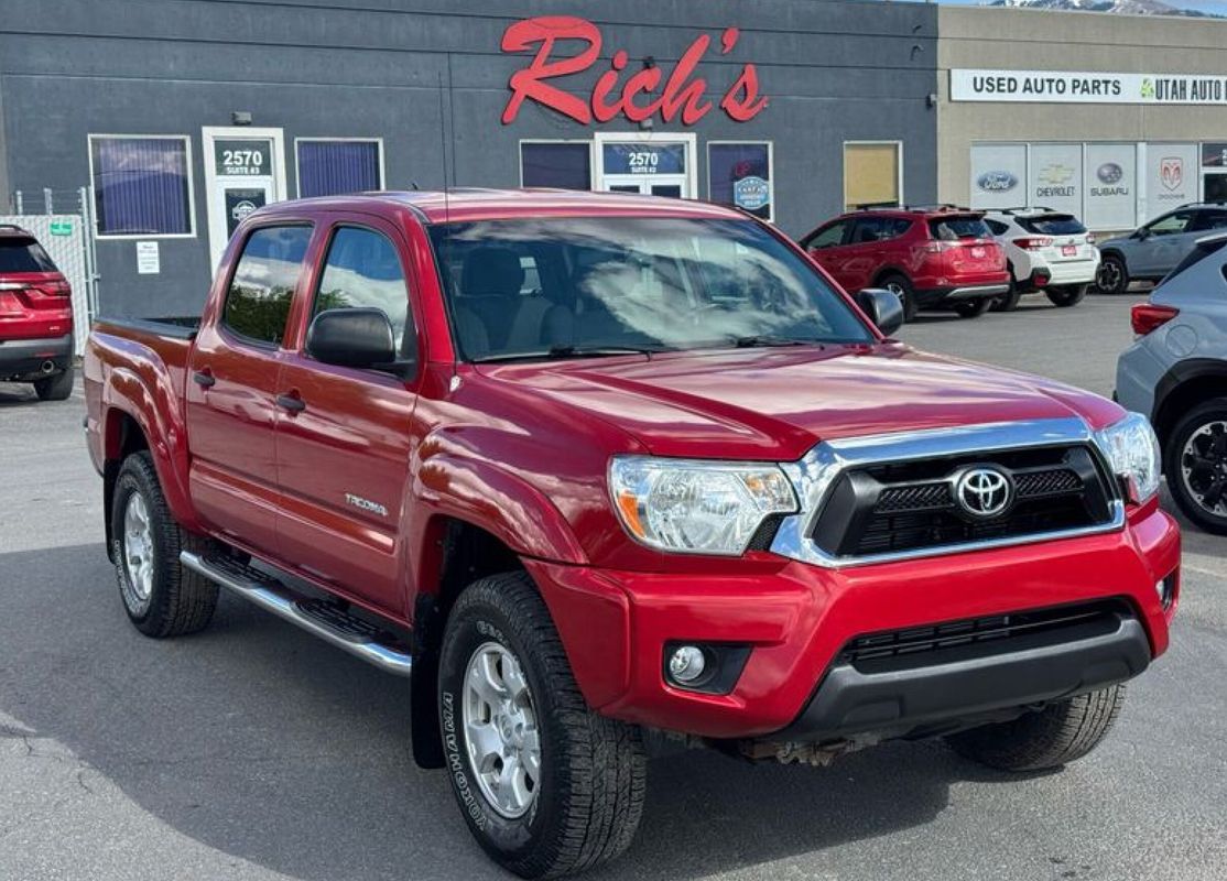 2015 TOYOTA TACOMA V6