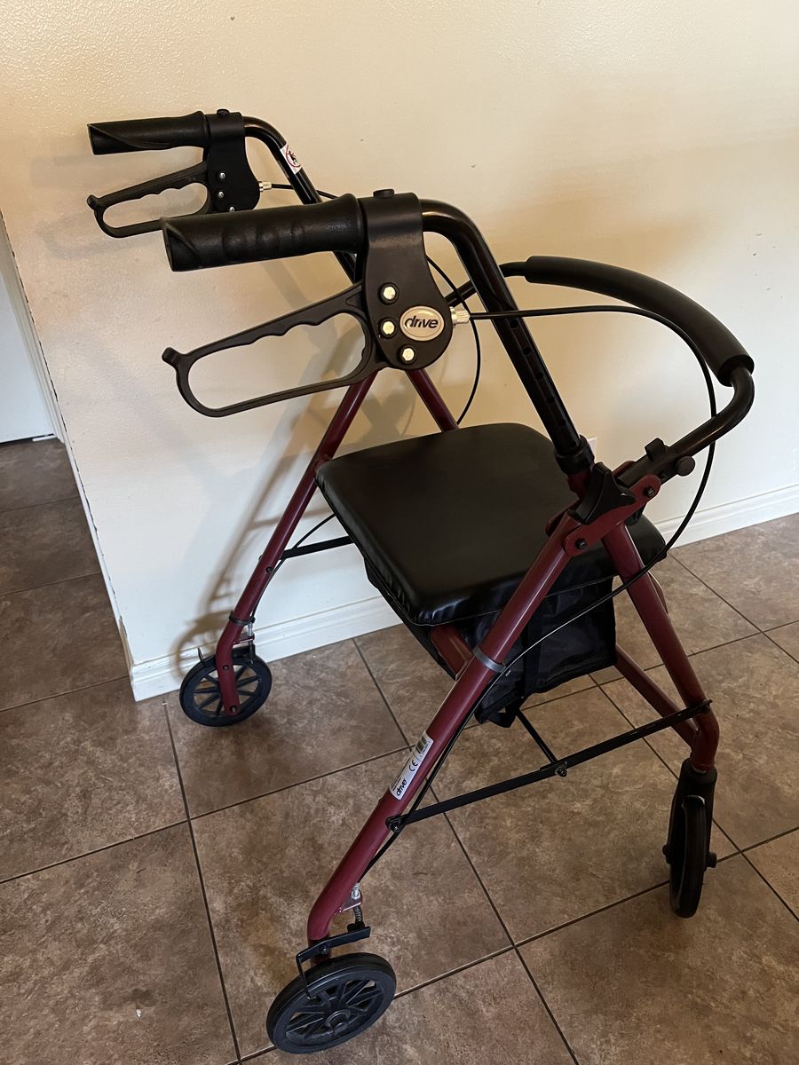 Drive Medical Four-Wheel Rolling Walker with Seat and Brakes, Burgundy