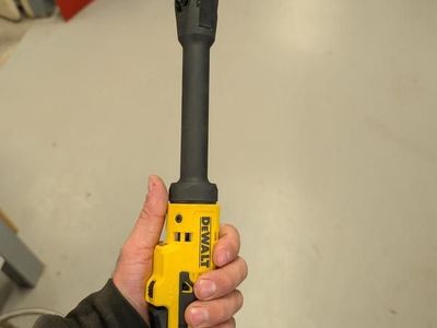 Dewalt atomic 20v 3/8 electric brushless ratchet long neck and regular