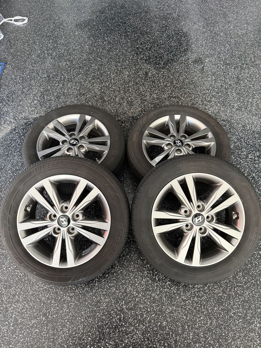 4 All Season Bridgestone EP422 Ecopia Tires