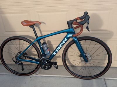 2025 Trek Domane SL 5 Gen 4