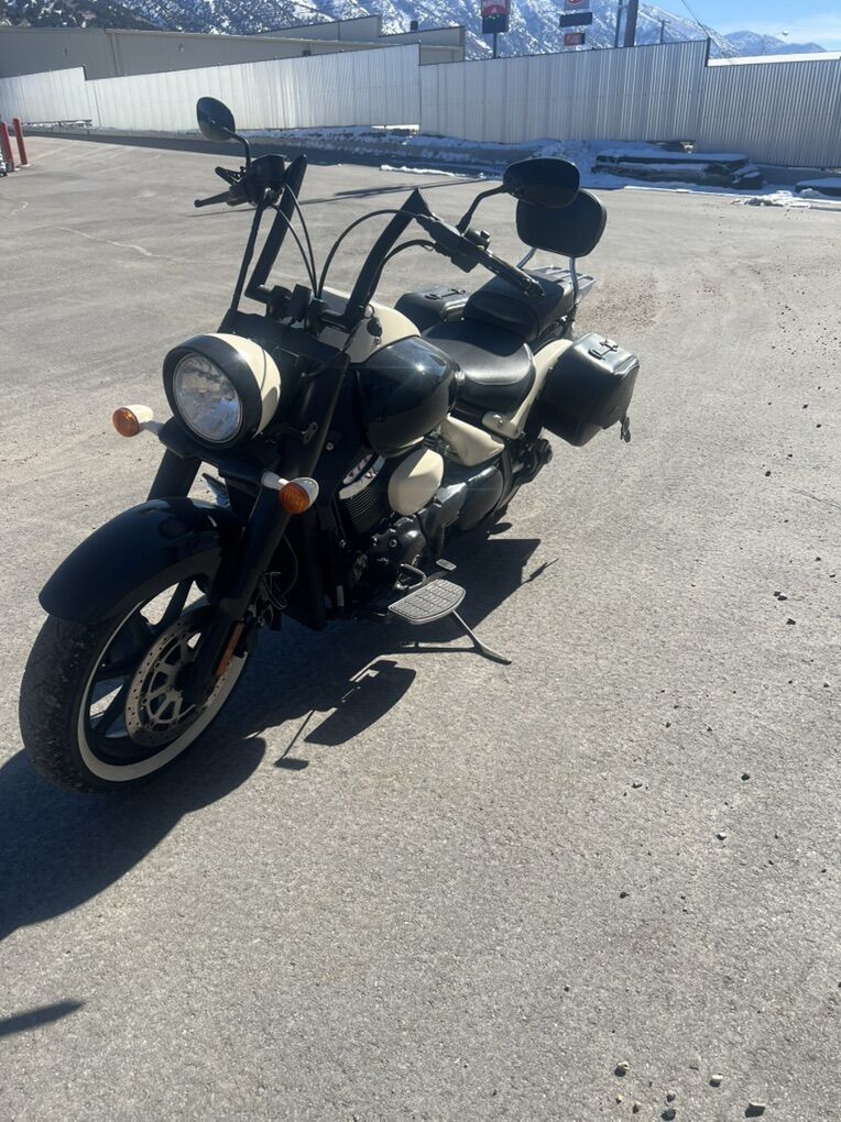 2013 Suzuki Boulevard C90