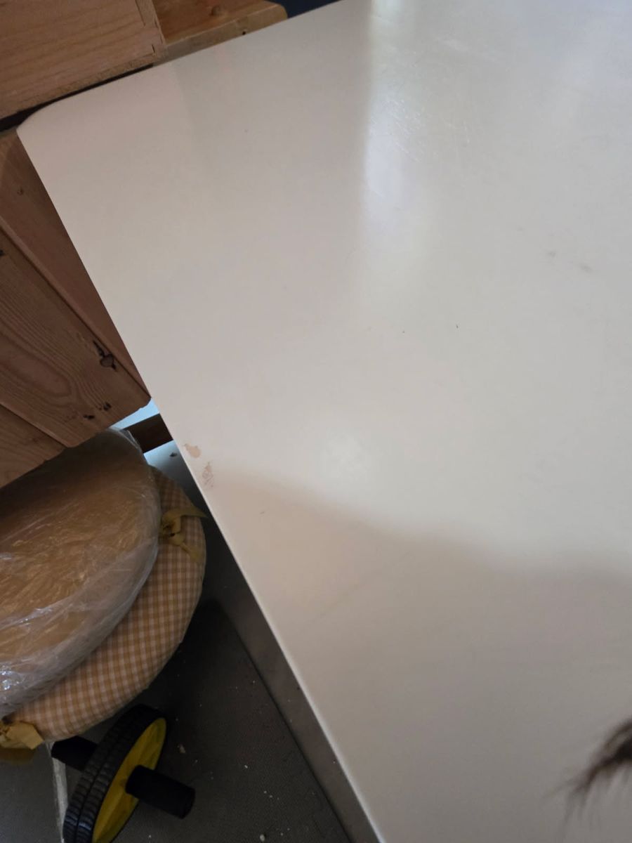 Main image 6