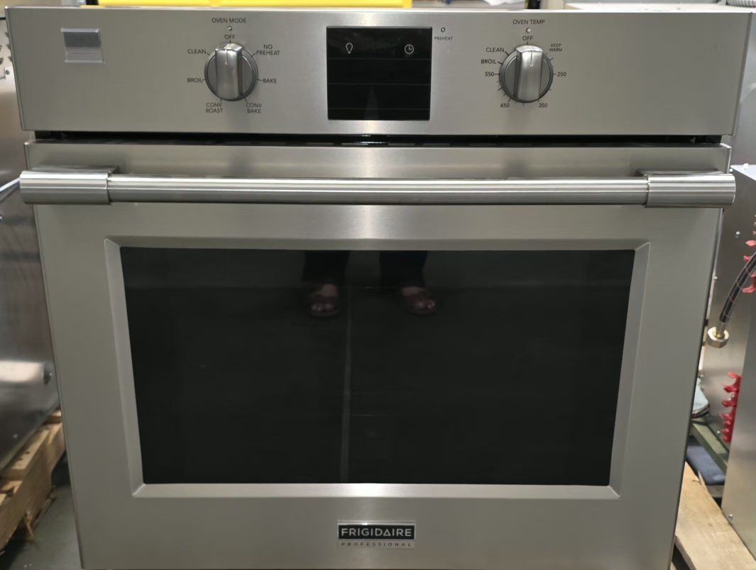 Frigidaire Professional 30" Stainless Steel Electric Wall Oven w/ Convection - NEW