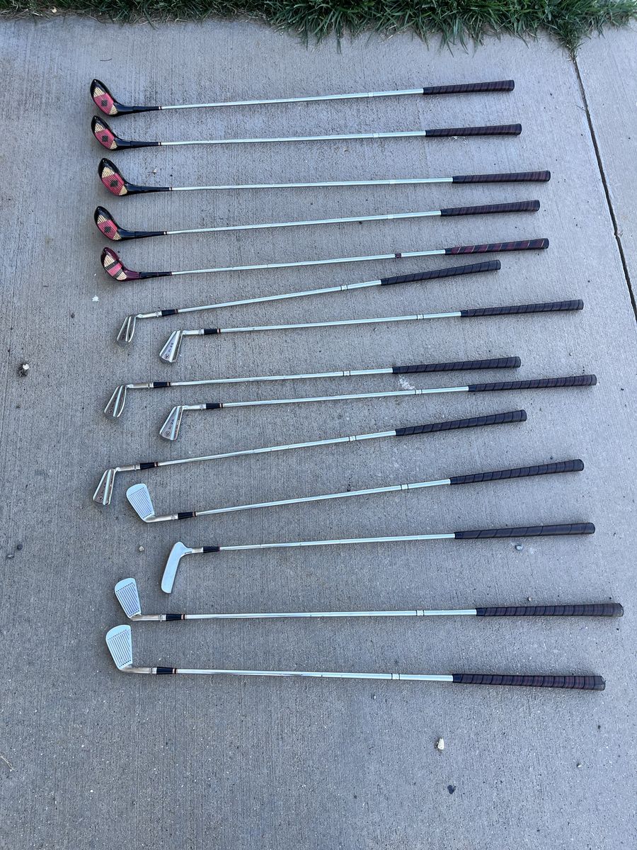 Vintage Wilson 36430 Full Golf Club Set Woods 