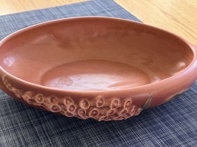 ROSEVILLE POTTERY :: 1940's PINK FOXGLOVE CONSOLE BOWL Handled 421-10" USA
