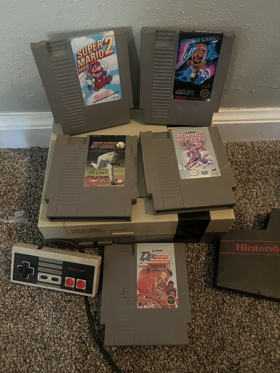 Nintendo NES Original Console Bundle - Super Mario Bros 2, Blades of Steel, Winter Games, Controller