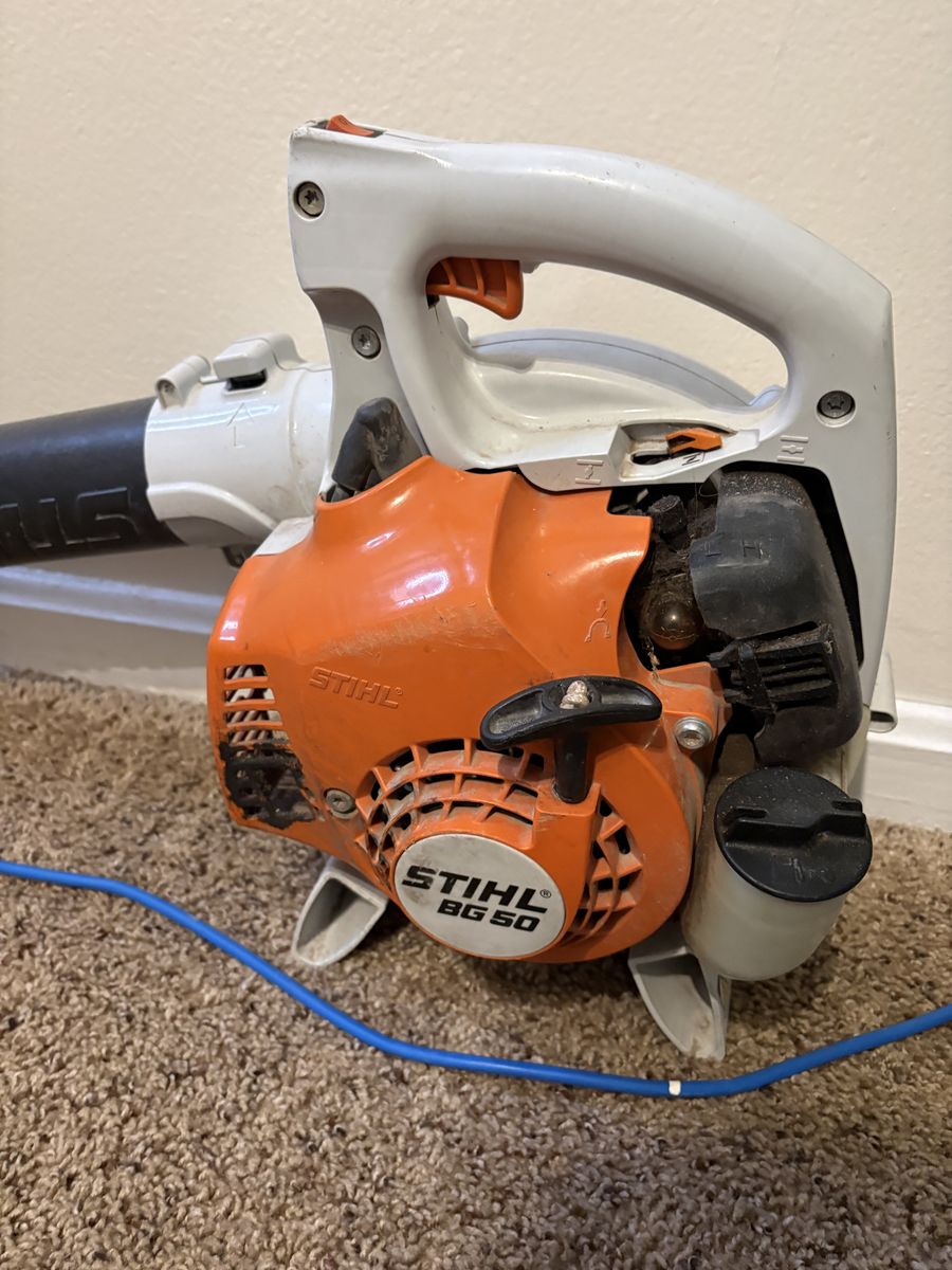 STIHL BG 50 Handheld Gas Leaf Blower