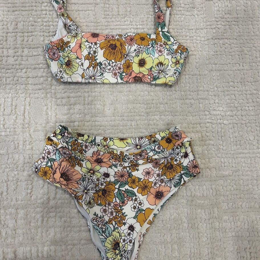 Cute Flower Bikini Swimsuit Set - Floral Print, High-Waisted Bottoms