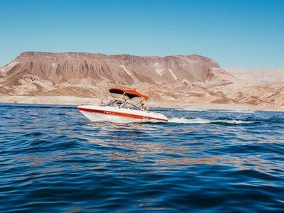 Renell 170 Bowrider Boat with Trailer - Garage Kept!