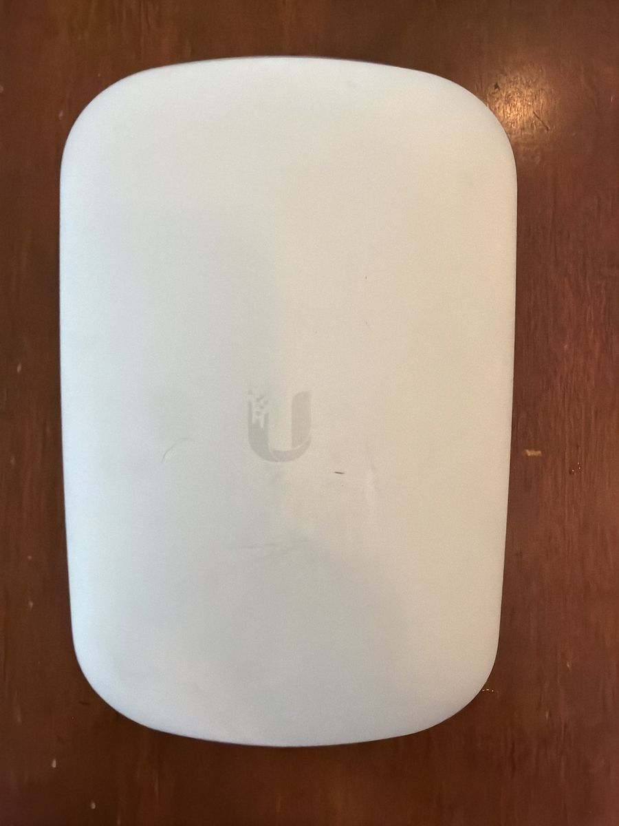 Ubiquiti UniFi UAP Beacon HD Mesh Wi-Fi Access Point Wall Plug