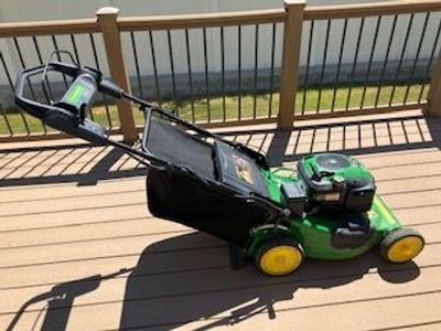 John Deere Electric Start Mower