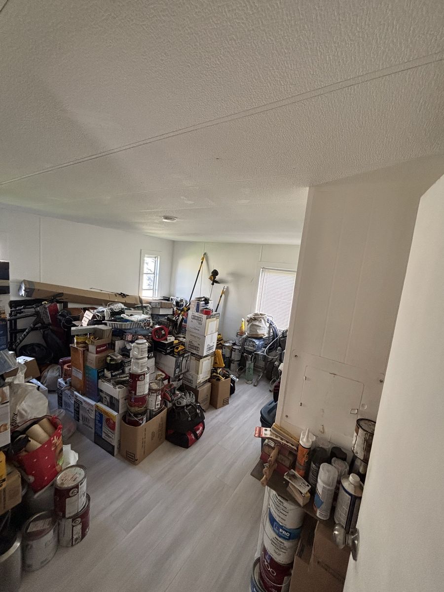 Main image 14