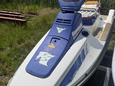 Kawasaki ts650 + 2 place waverunner trailer