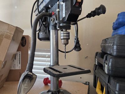 Central Machinery 5 Speed Bench Drill Press with Work Light